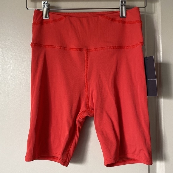 NUX Night Rider High Rise Ribbed Bike Short - Picture 3 of 9